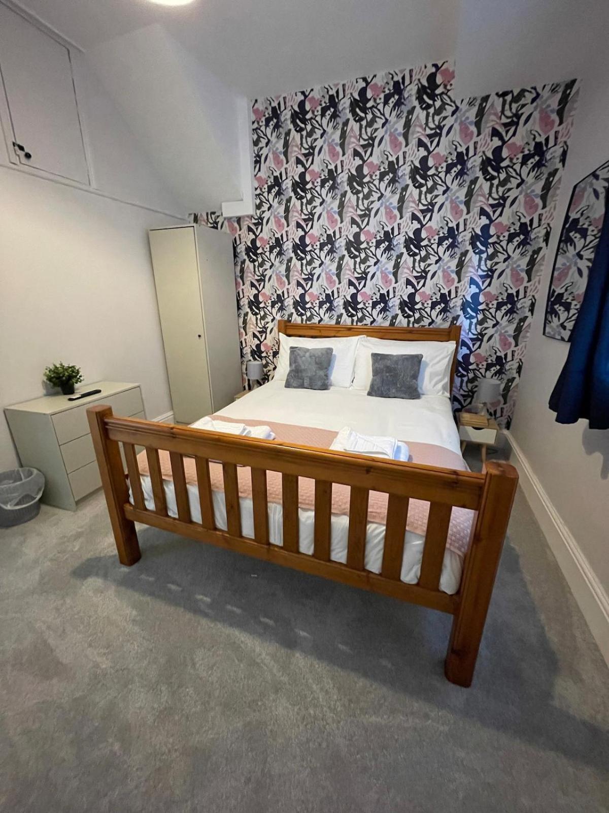 Marine View - Dog Friendly Apartment 500Ft From Beach Bridlington Buitenkant foto